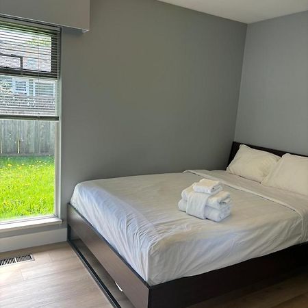 Cozy Retreat On Sandpiper Court - Room H With Share Bathroom 리치먼드 외부 사진