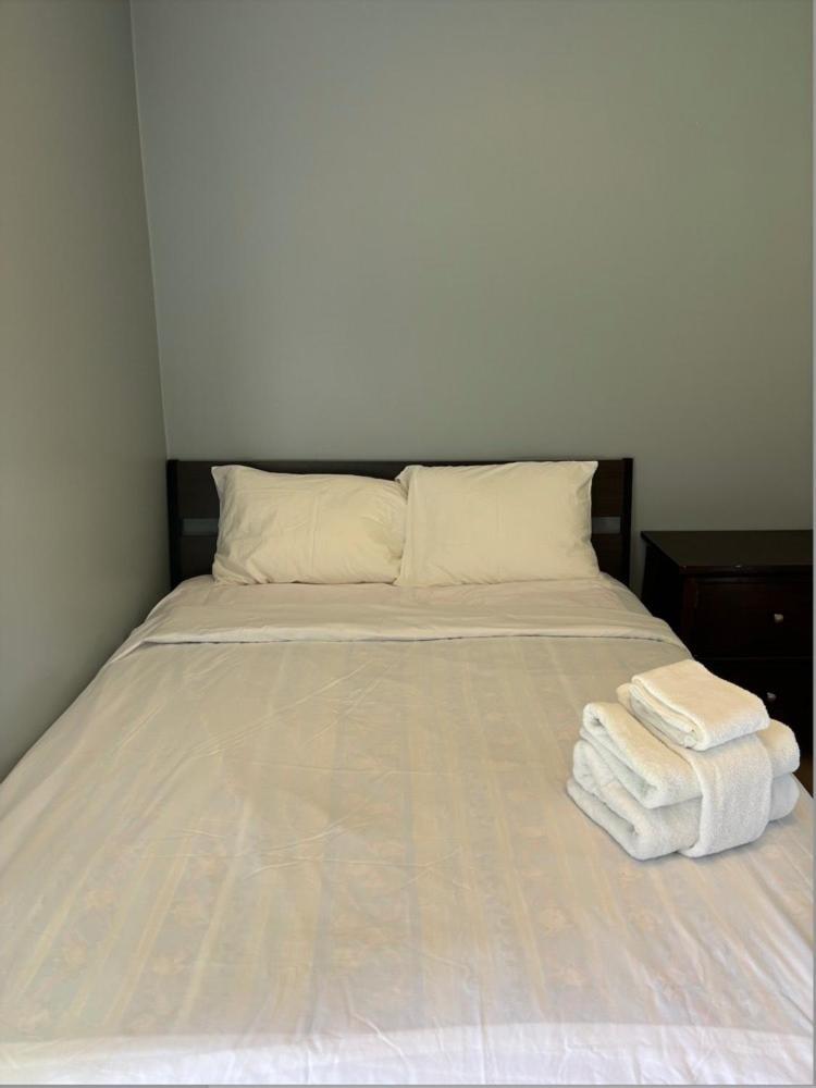 Cozy Retreat On Sandpiper Court - Room H With Share Bathroom 리치먼드 외부 사진