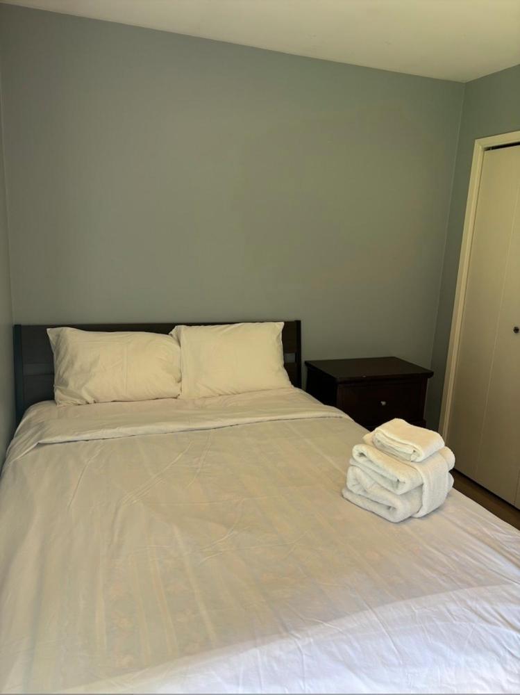 Cozy Retreat On Sandpiper Court - Room H With Share Bathroom 리치먼드 외부 사진